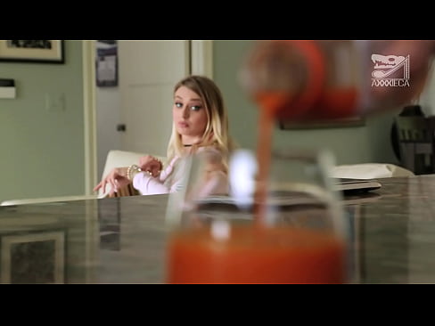 ❤️ הייס מיידל מיט גרויס טיץ און ענג לאָך געץ האָן פון לוזער, אָבער זייער שווער ❤️ סעקס ווידעא ביי אונדז yi.pornpk.ru ❌️